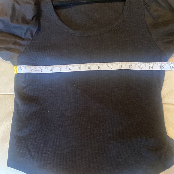 Rib Puff Sleeve Top - Picture 6 of 9